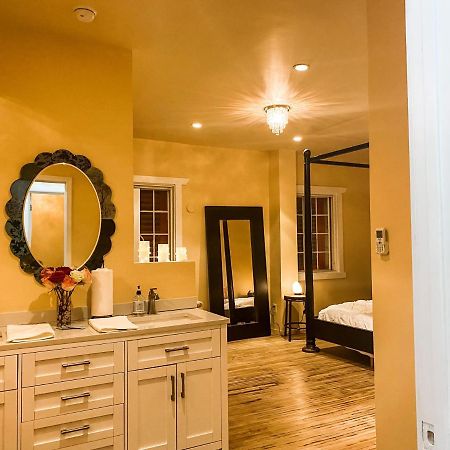 Island Girl Spa + Bed And Breakfast Los Ángeles Exterior foto