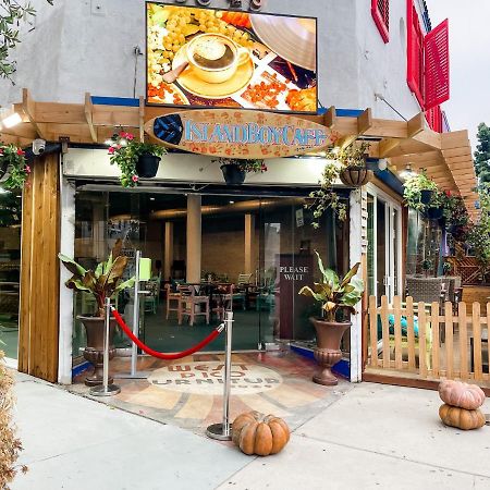 Island Girl Spa + Bed And Breakfast Los Ángeles Exterior foto